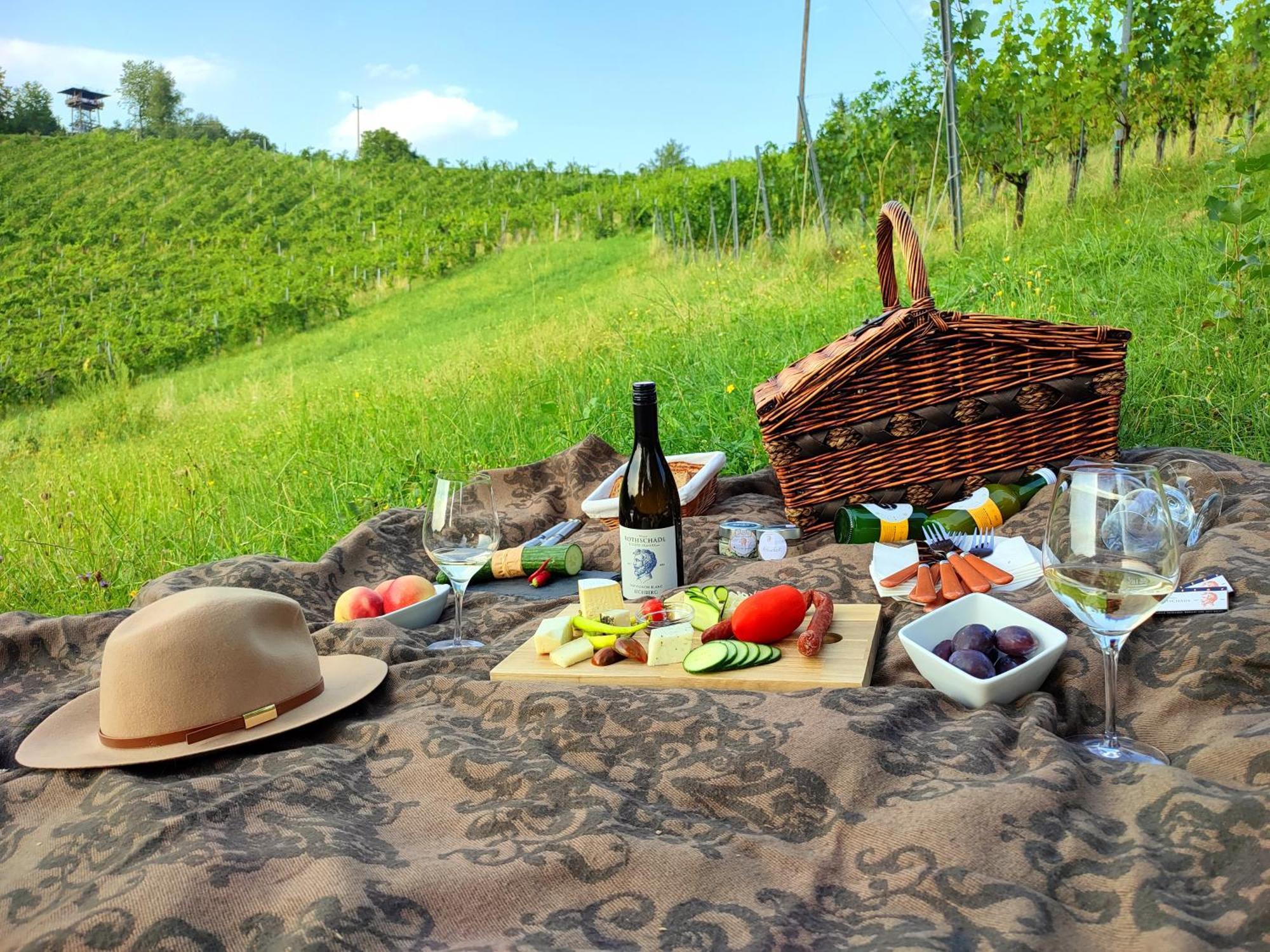 Weingut Winzerzimmer Rothschaedl Leutschach Luaran gambar